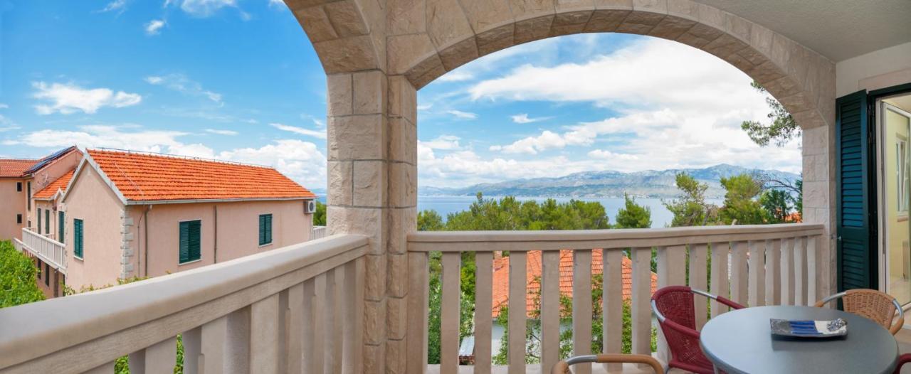 Apartments By The Sea Postira, Brac - 15242 Экстерьер фото